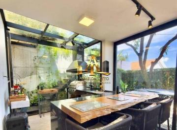 05bb765d21b8372ec36aedcd122631c21e505ee4 · Casa com 4 dormitórios à venda, 318 m² por R$ 3.300.000,00 - Tamboré 04 - Santana de Parnaíba/SP