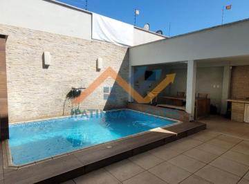 Casa · 378m² · 4 Quartos · 2 Vagas · Casa de 4 quartos e 3 vagas de garagem no Imbaúbas