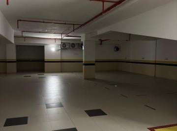 Comercial · 304m² · 9 Vagas · Estacionamento Público Aurora