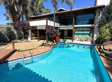 Casa · 400m² · 4 Quartos · 10 Vagas · LINDA CASA NO BAIRRO BOA VISTA EM SETE LAGOAS/MG