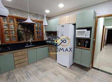 Casa · 191m² · 3 Quartos · 3 Vagas · Casa em Jardim Palmira, Guarulhos/SP de 191m² 3 quartos à venda por R$ 745.000,00