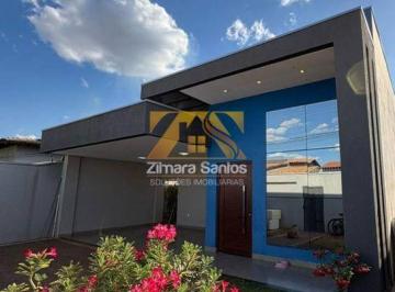 Casa · 158m² · 3 Quartos · 3 Vagas · Casa com 3 Quartos à Venda, Plano Diretor Sul - Palmas