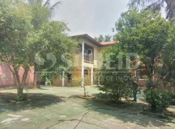 Casa · 450m² · 4 Quartos · 3 Vagas · Casa a Venda em Condomínio no Sete Praias, 4 Quartos com 1 Suite Master e Árvores Frutíferas