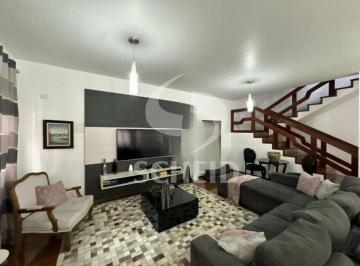 Casa · 199m² · 3 Quartos · 4 Vagas · Casa com 3 quartos a venda no Bairro de Interlagos no Bolsão