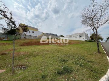 Terreno · 1017m² · Condomínio Villa Lombarda - Terreno de esquina à venda no Condomínio Villa Lombarda