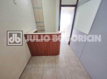 Comercial · 31m² · 1 Vaga · Sala :  / Comercial / Portuguesa