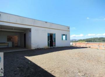 Casa · 70m² · 2 Quartos · 1 Vaga · Casa com vista panorâmica e terreno amplo no bairro Itoupavazinha