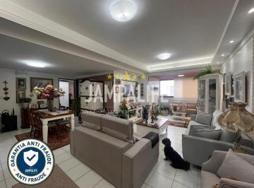 Apartamento · 118m² · 3 Quartos · 2 Vagas · Apartamento em Intermares 118m2 - Conforto e Localização a 2 ruas da praia.