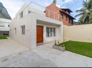 3fe2c6048763bffb1b45bf5709caaf4becb91ba4 · Casa com 5 dormitórios à venda, 191 m² por R$ 2.600.000,00 - Barra da Tijuca - Rio de Janeiro/RJ