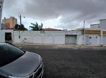 Casa de 6 quartos, Fortaleza · Casa com terreno de 900m2 na Parquelandia