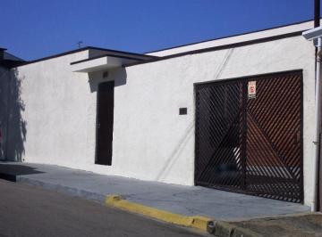 img1 · Casa com 2 Quartos para Venda / Locação, 212m², por R$ 430.000,00, em Jardim Pacaembu, Jundiaí / SP
