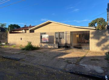 Casa · 265m² · 3 Quartos · 2 Vagas · VENDA | Casa, com 3 dormitórios em Jardim Ipê, Paranavaí