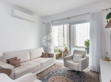 Apartamento · 83m² · 2 Quartos · Apartamento 02 dormitórios no Centro de POA