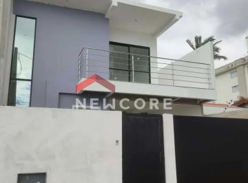 Casa · 150m² · 3 Quartos · 1 Vaga · Casa em José A.gonzaga - Quilombo - Penha/SC