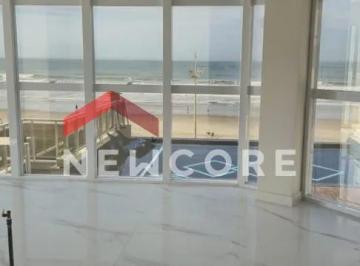 Apartamento · 157m² · 4 Quartos · 2 Vagas · Apartamento em  Avenida Prefeito Cirino Adolfo Cabral - Gravatá - Navegantes/SC