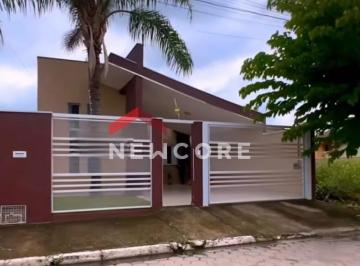 Casa · 142m² · 3 Quartos · 2 Vagas · Casa em  Rua José Paschoal Turci - Village das Flores - Caçapava/SP
