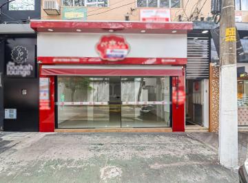 Comercial · 140m² · Loja na Rua Serra do Japi, N. 1186 - Térreo • 140 m²