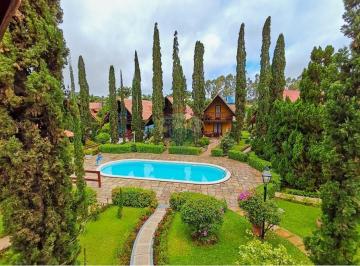 Rural · 80m² · 3 Quartos · 1 Vaga · Casa com 3 suítes no charmoso condomínio Alpes Suíços à venda em Gravatá/PE