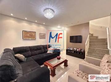 Casa · 169m² · 3 Quartos · Excelente sobrado na Vila Irmãos Arnoni, com 169 m² a.u., 3 dormitórios (1 suíte), sala, cozinha, la