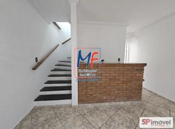 Casa · 270m² · 3 Quartos · Excelente sobrado no Tucuruvi, com 270 m² a.t., 3 dormitórios, sala, cozinha, sacada, piscina, quadr