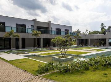 Casa · 1300m² · 4 Quartos · 10 Vagas · CASA NOVA A VENDA 1300m²