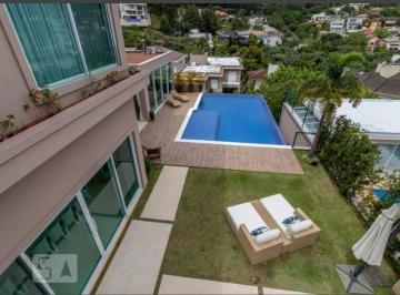 Casa · 700m² · 5 Quartos · 4 Vagas · Casa a venda em Alphaville