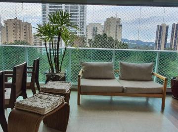 Apartamento · 200m² · 3 Quartos · 3 Vagas · APARTAMENTO 212M² LOCAÇÃO TRES SUITES