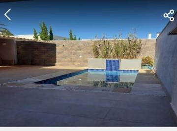 Casa · 160m² · 3 Quartos · 2 Vagas · CASA A VENDA