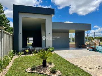 Casa · 127m² · 3 Quartos · Uma casa novinha, moderna e com vista pro verde, alto padrão do Bosques do Albatroz te espera.