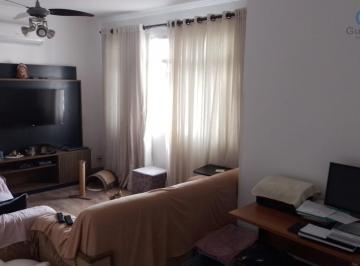 Apartamento · 125m² · 2 Quartos · 1 Vaga · Vendo amplo Apartamento de 2 dormitório e garagem demarcada no Embaré em Santos