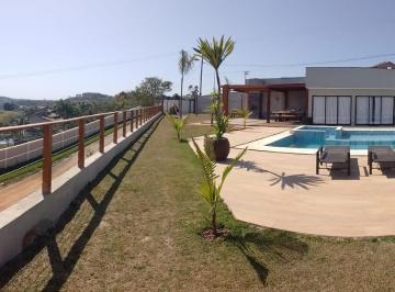 Rural de 4 quartos, Igaratá · Chácara com vista para a represa em condomínio fechado em Igaratá - SP