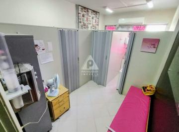 Apartamento · 24m² · 1 Quarto · Imóvel em prédio misto, próximo da Cinelândia e Aeroporto