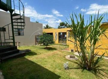Casa · 341m² · 5 Quartos · 5 Vagas · Casa com 4 Quartos, Lazer Completo e Spa no Condomínio Ouro do Itaipú - Jardim Botânico