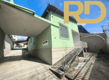 Casa · 164m² · 3 Quartos · 2 Vagas · Casa com 3 quartos e barração nos fundos no Esplanada. Aceita financiamento