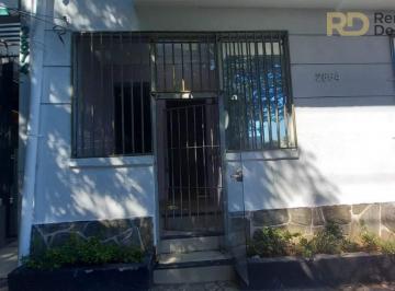 Comercial · 158m² · 3 Quartos · Casa comercial em ponto estratégico da avenida do Contorno