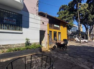 Comercial · 158m² · 3 Quartos · Casa comercial em ponto estratégico da avenida do Contorno