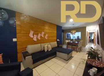 Casa · 240m² · 3 Quartos · 4 Vagas · Casa em Vera Cruz, BH – 3 quartos 4 vagas