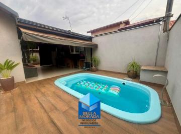 Casa · 137m² · 3 Quartos · 2 Vagas · Casa com piscina e área gourmet no bairro Geada 
