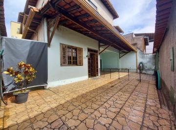 Casa · 443m² · 4 Quartos · 3 Vagas · Casa 4 quartos, suíte com varanda e 3 vagas à venda Guarani