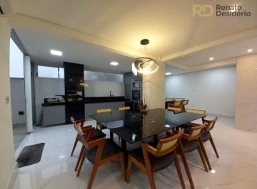 Apartamento · 150m² · 3 Quartos · 3 Vagas · Área privativa com 2 suítes, 3 dormitórios e 3 vagas