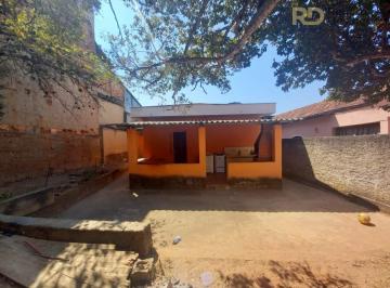Casa · 132m² · 4 Quartos · 2 Vagas · Casa de 4 quartos à venda no Esplanada