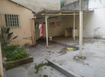 Casa · 130m² · 3 Quartos · 1 Vaga · Casa Meio lote Esplanada