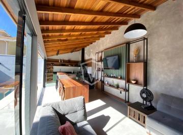 Casa · 200m² · 4 Quartos · 2 Vagas · Casa à venda com 04 quartos - Medeiros - Jundiaí/SP.