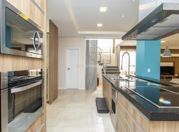 Casa · 291m² · 3 Quartos · 4 Vagas · Casa mobiliada com 3 Suítes e Espaço Gourmet - Curitiba PR