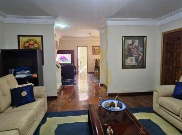 Casa · 190m² · 3 Quartos · 3 Vagas · Casa á venda  de 190m²,com 3 dormitórios e 3 vagas no Campo Grande