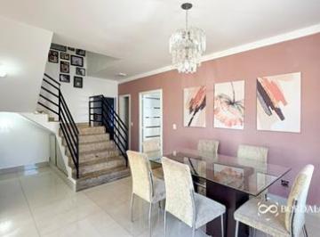 152185_c6dd7ecb-2381-4c56-9234-d623261d7903_lg.jpg · QE 26 - Casa com 5 Quartos Escriturada Com Lazer Aceita Financiamento SOBRADO