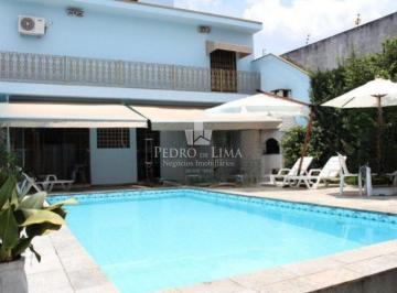 Casa · 426m² · 3 Quartos · 4 Vagas · Sobrado com Piscina 426m² área construída e 3 suítes na Vila Ré