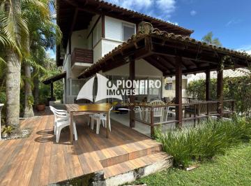 Casa · 200m² · 4 Quartos · 3 Vagas · Casa de condomínio na praia da Baleia, para locação temporada!
