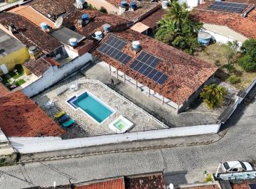 Casa · 300m² · 4 Quartos · 8 Vagas · Mini Chácara no centro de Gravatá-PE