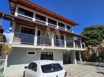 Casa · 495m² · 10 Quartos · 5 Vagas · Casa Multifamiliar para venda em Ponta das Canas, 495m²